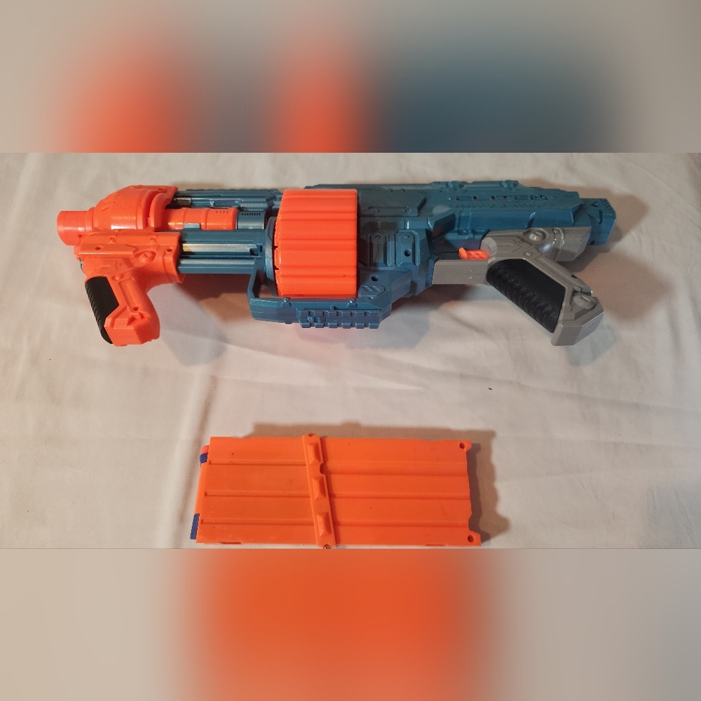 Nerf Elite 2.0 Shockwave RD-15 Blaster